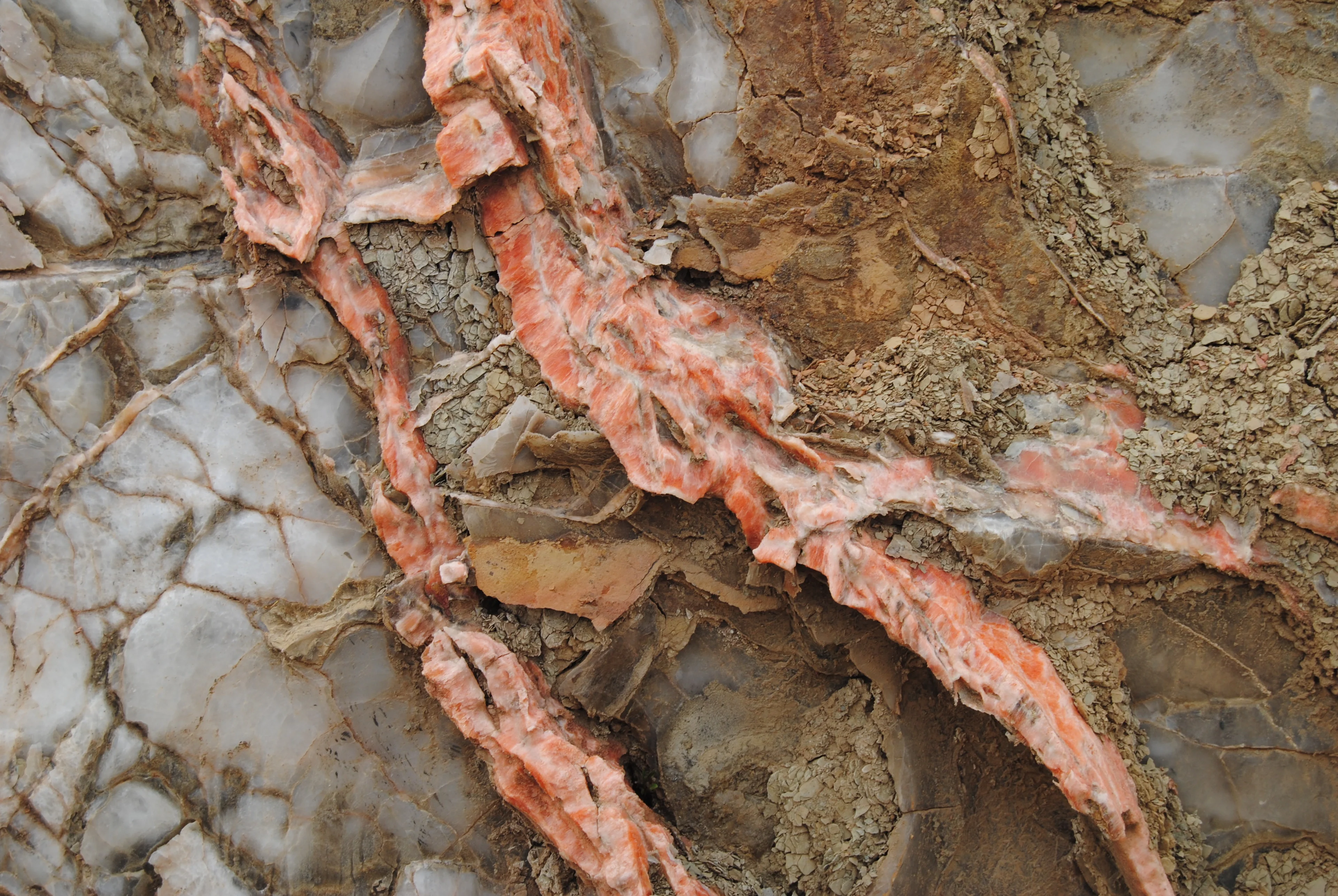 Gypsum  voyeur