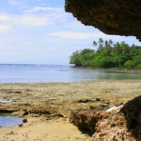 Holocene wave cut notch, Fiji