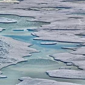 Melt ponds