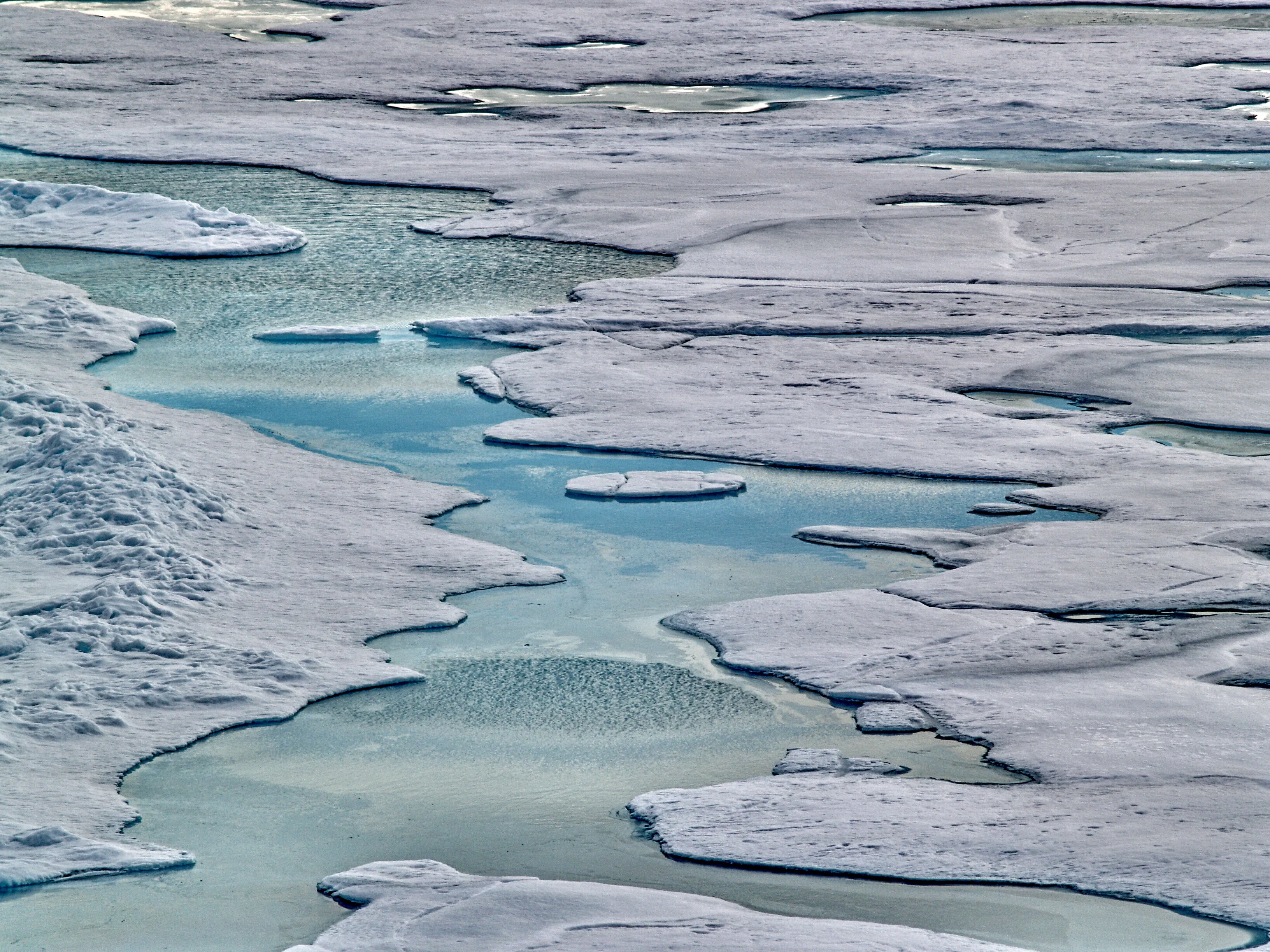 Melt ponds