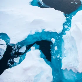 Melting summer ice 