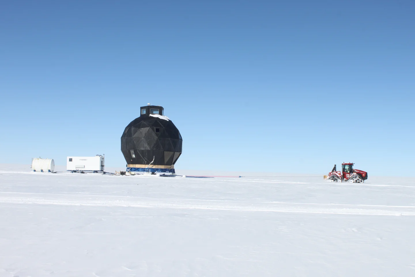 Pulling "the Dome" from NEEM to EastGRIP, Greenland
