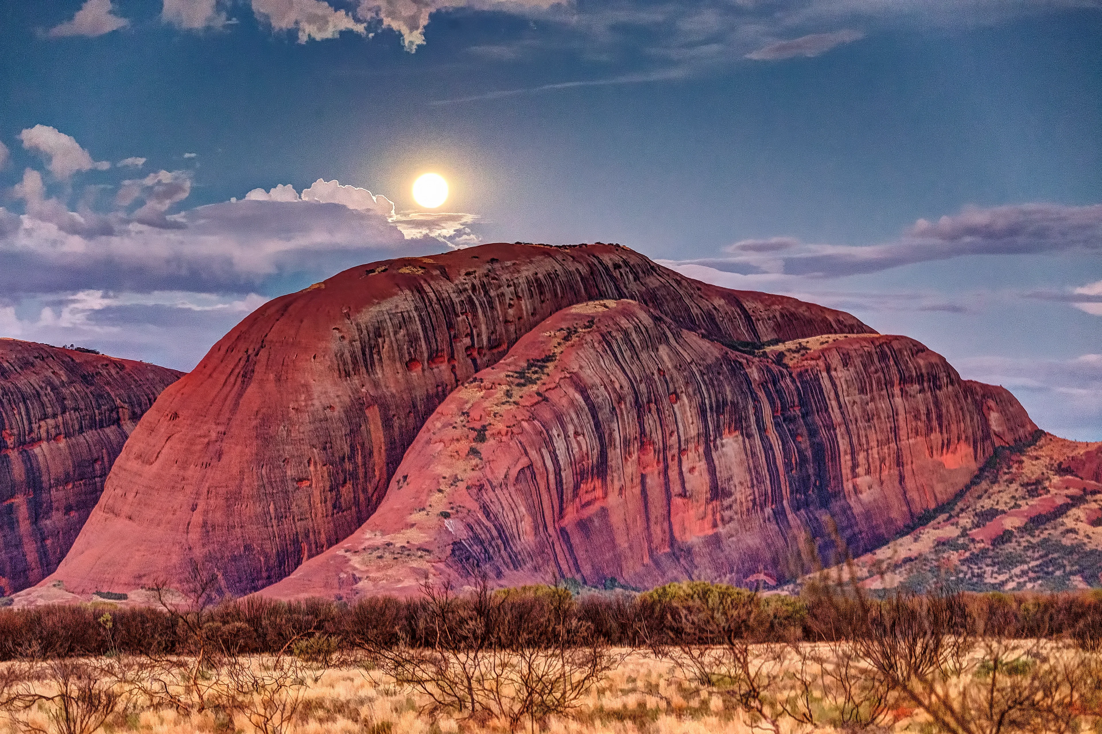Moonrise at Kata Tjuta