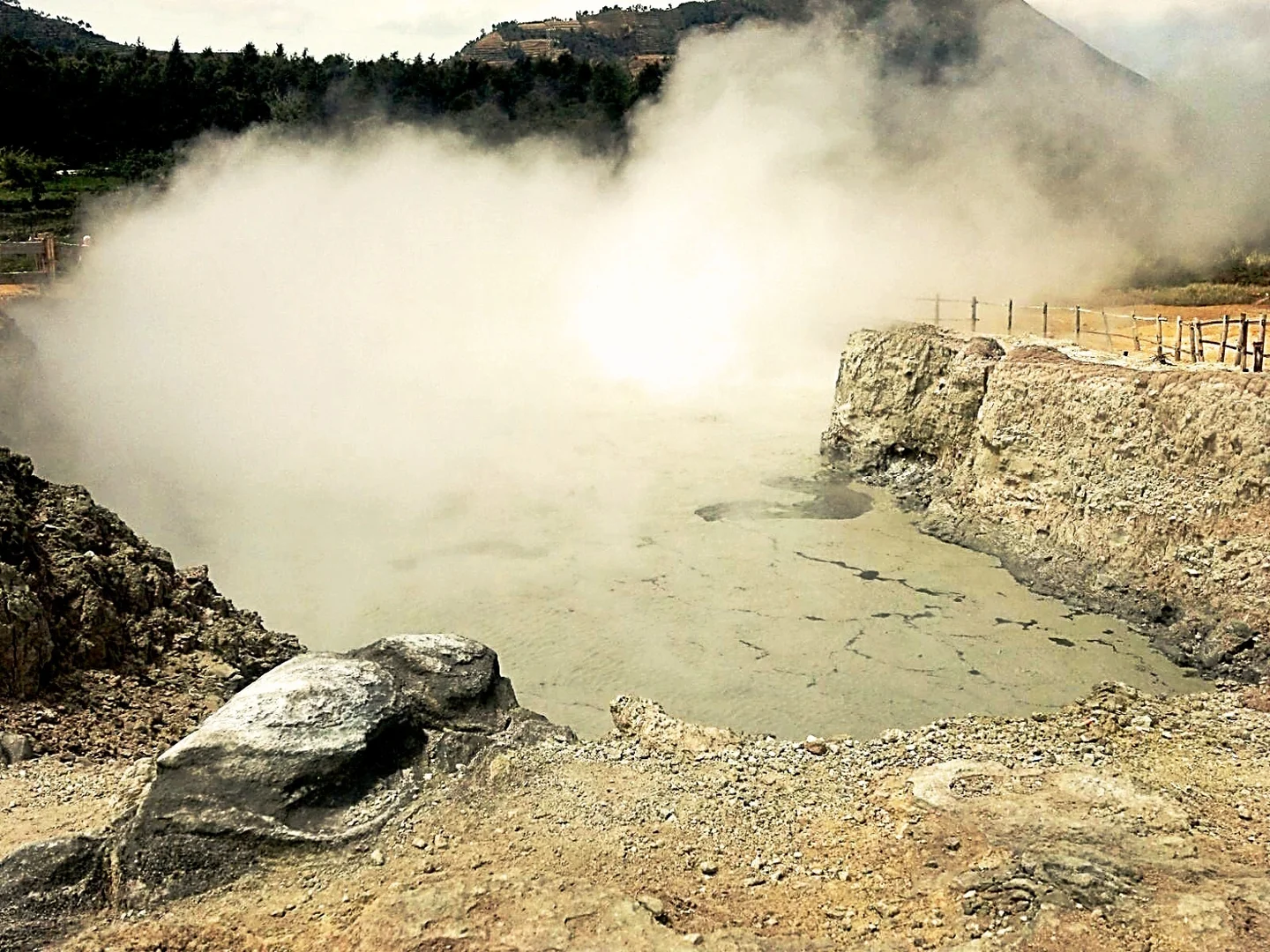 Sulphur fumes from 2000 m a.s.l of Dieng Plateau, Indonesia