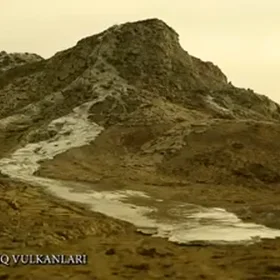 Mud volcano pumping in Azerbaijan