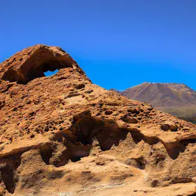 Natural arch / erosional form