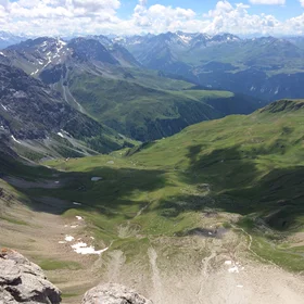 Cloud field variations over the Swiss Alps
