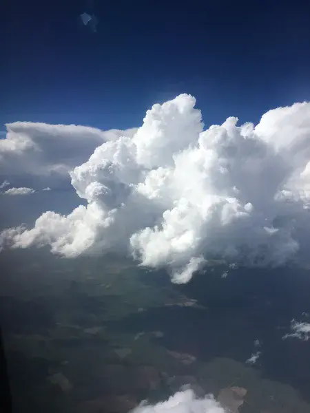 Thunderstorm activity on descent to Johannesburg