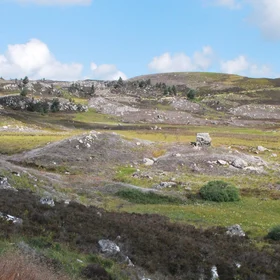 Small moraine ridge topped with boulders