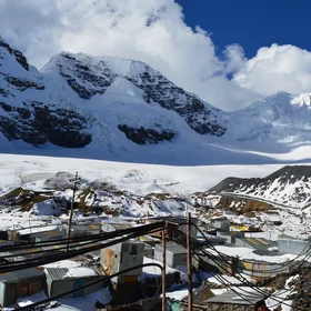 A glacier condemned to death by the greed of man