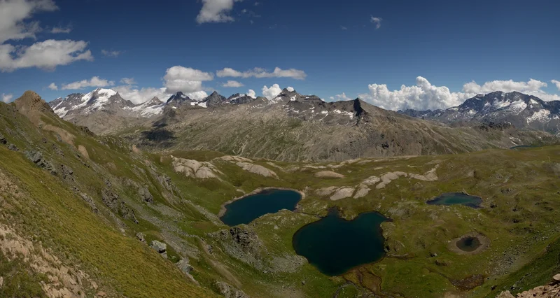 Bird's view of Lakes Trebecchi