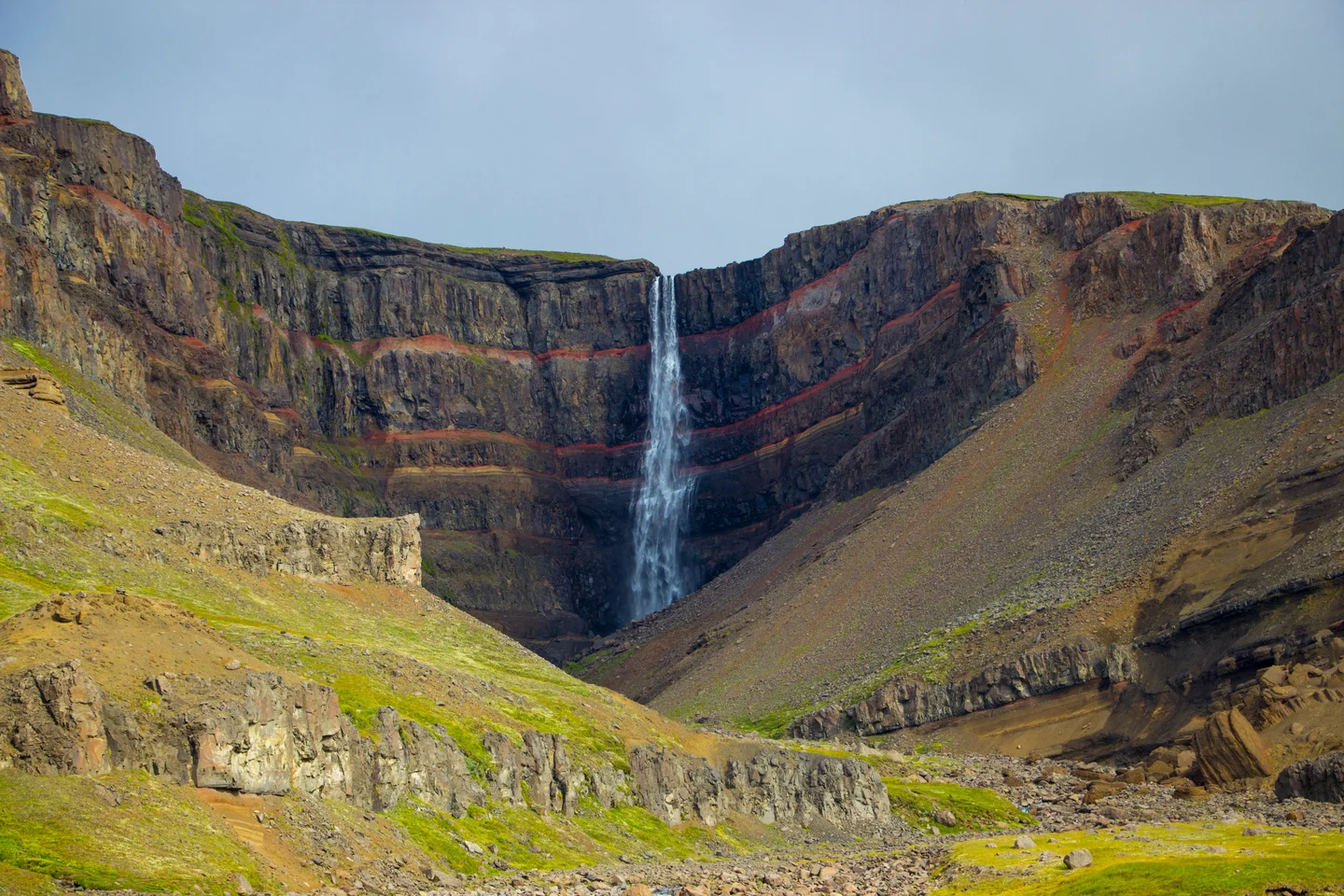 A lava layer cake flowing