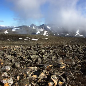 The boulder field on top of Ladebakte mountain