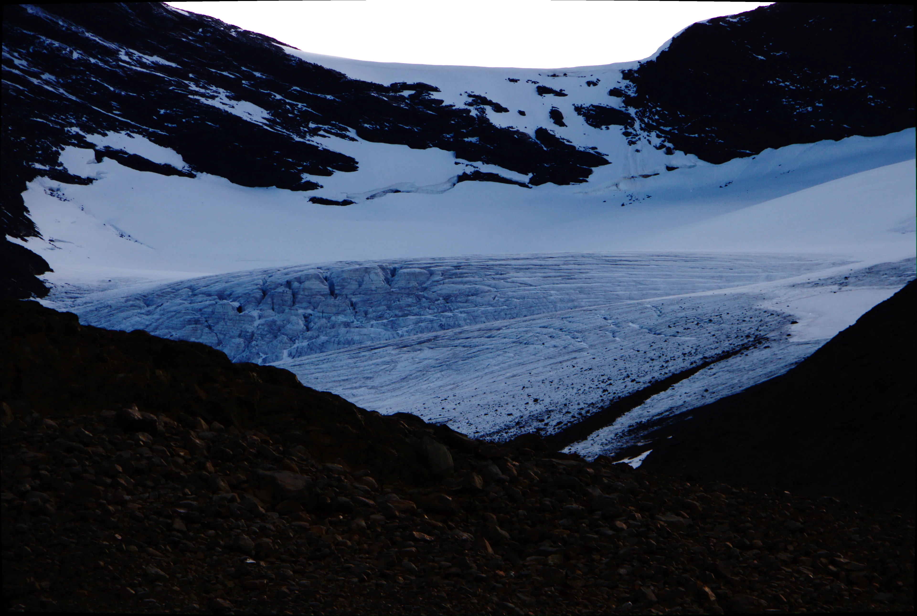 Glacier below the Skårki mountains in the Sarek national park