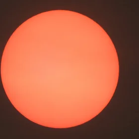 "Blood sun" over northern Germany
