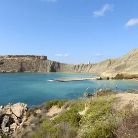 Malta: View over Gnejna Bay