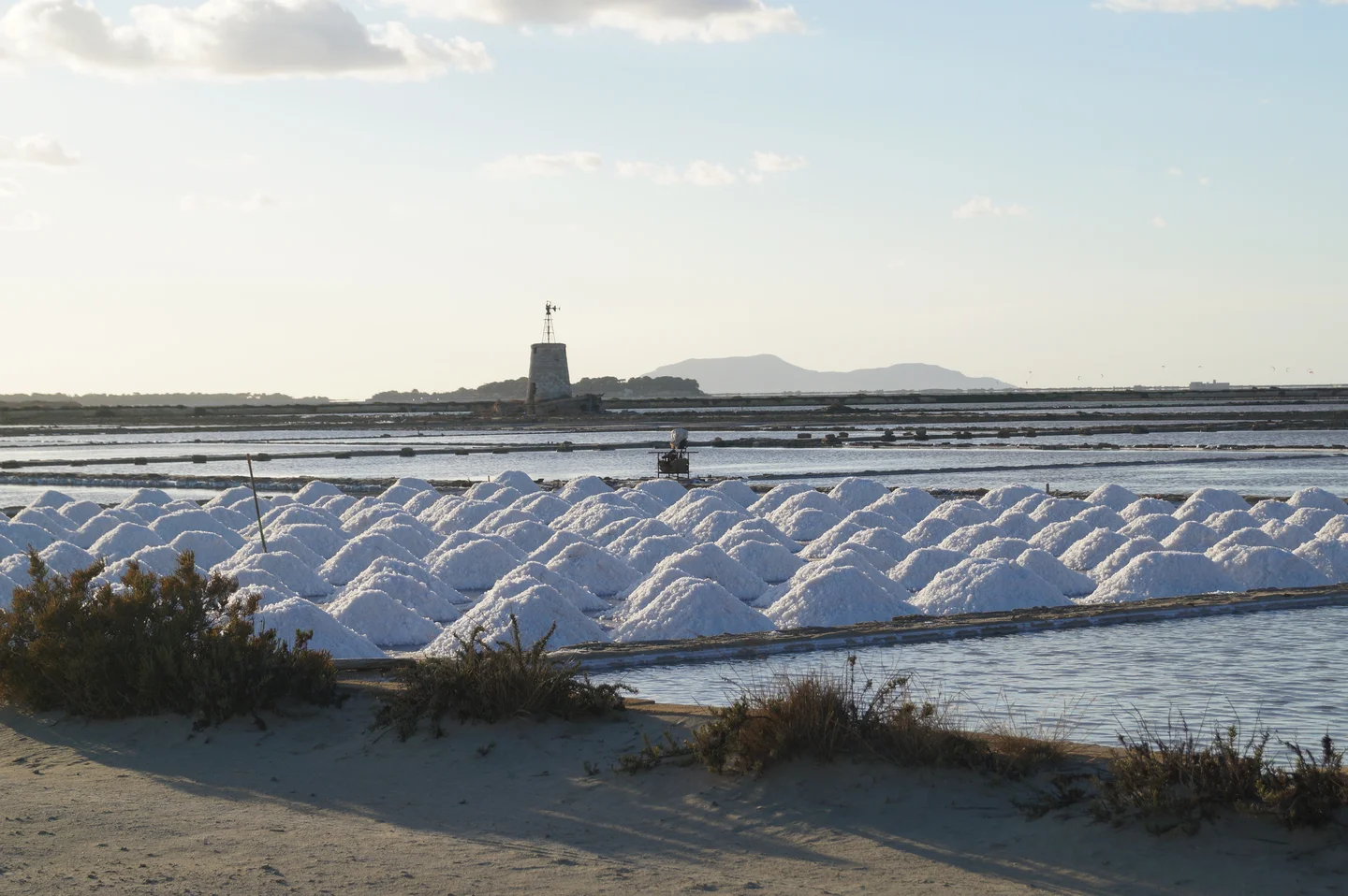 Salt Ridge in the sea