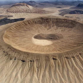 Jebel Bayda (White Mountain)