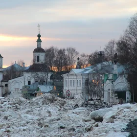 In this city ice jams occur every year