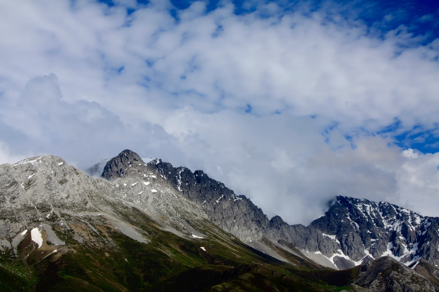 Clouds over the Mountains