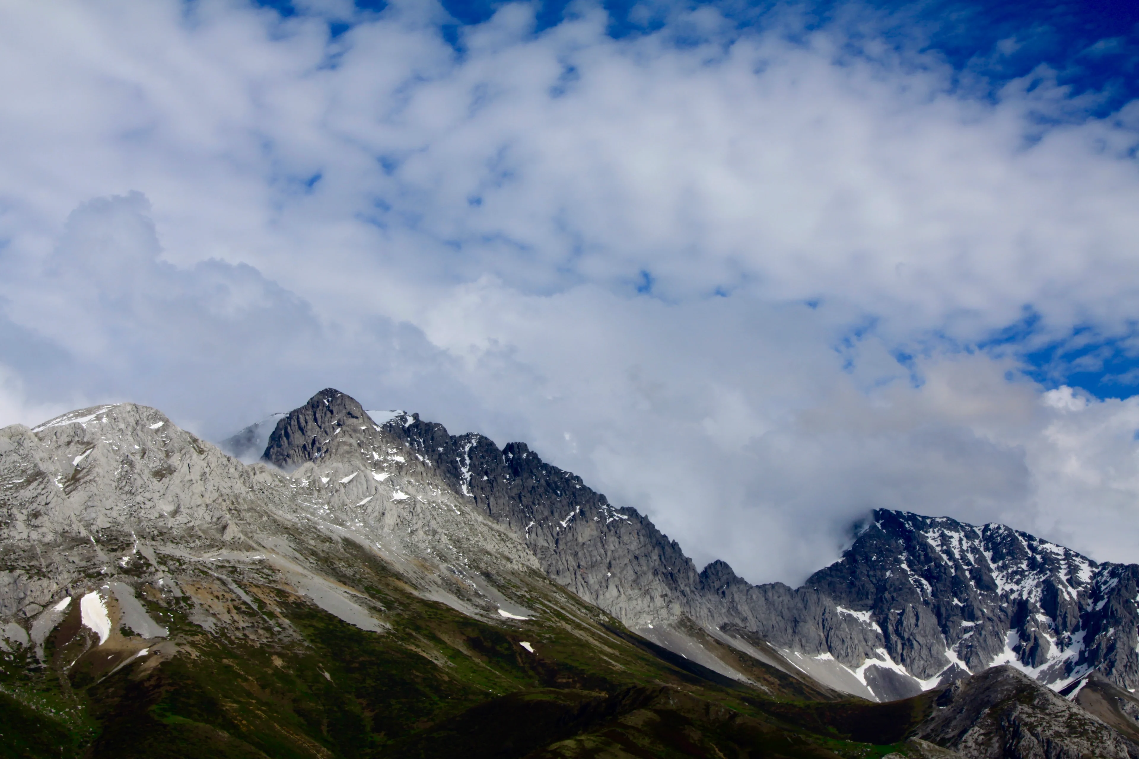 Clouds over the Mountains