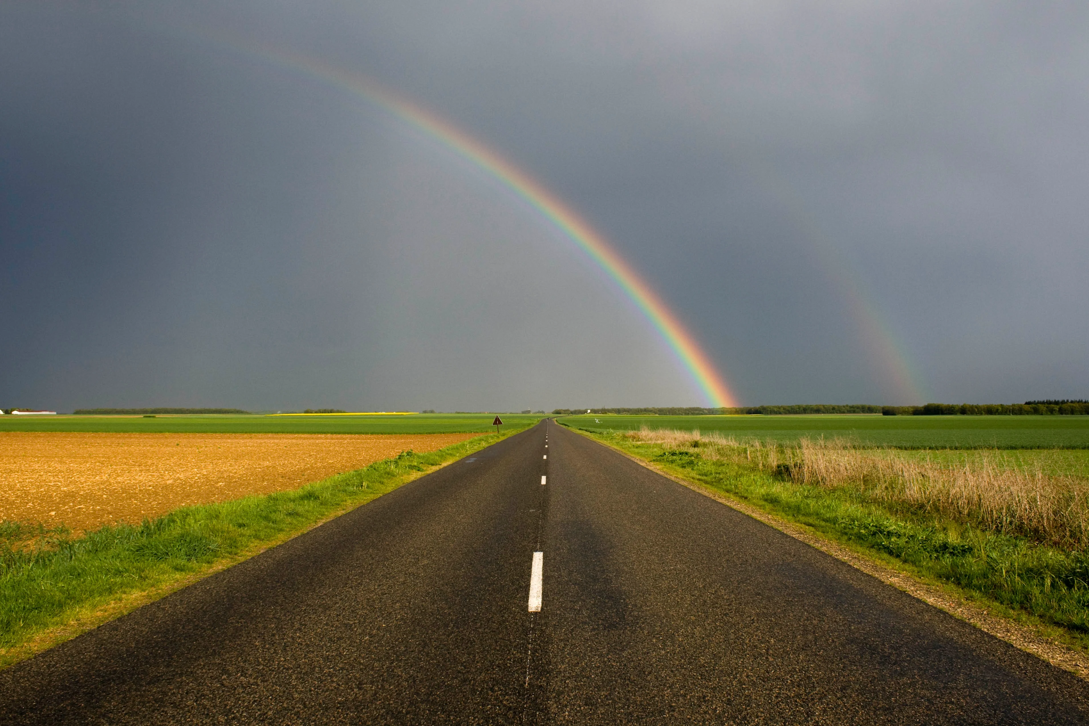 Second order rainbow refraction