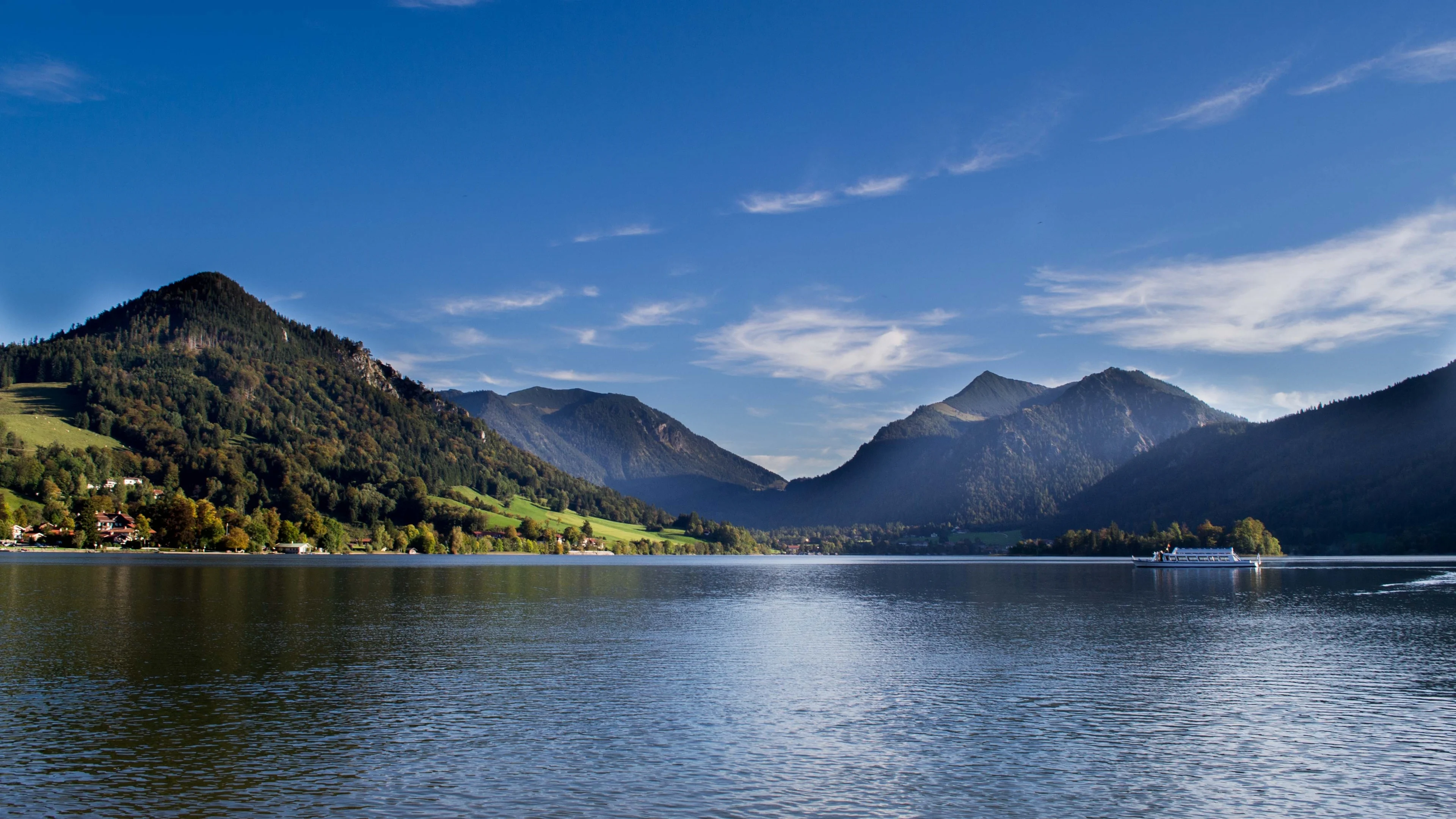 Blue lake in the Bavarian Alps