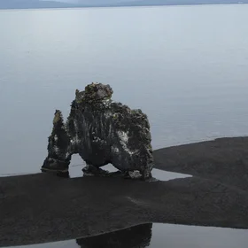 Sea erosion in Iceland