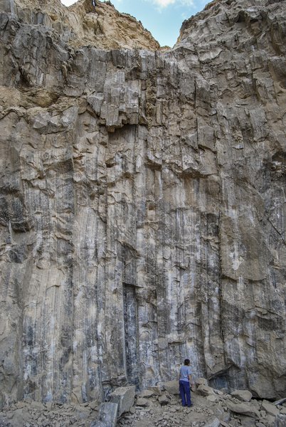 Vertical salt layers, Mount Sodom