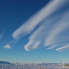 3 am Lenticulars over sea ice camp