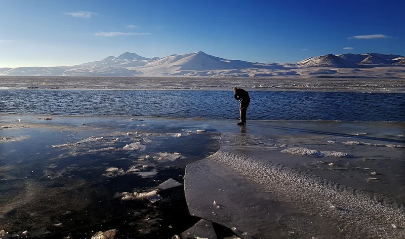 On thin ice with a Secchi disk