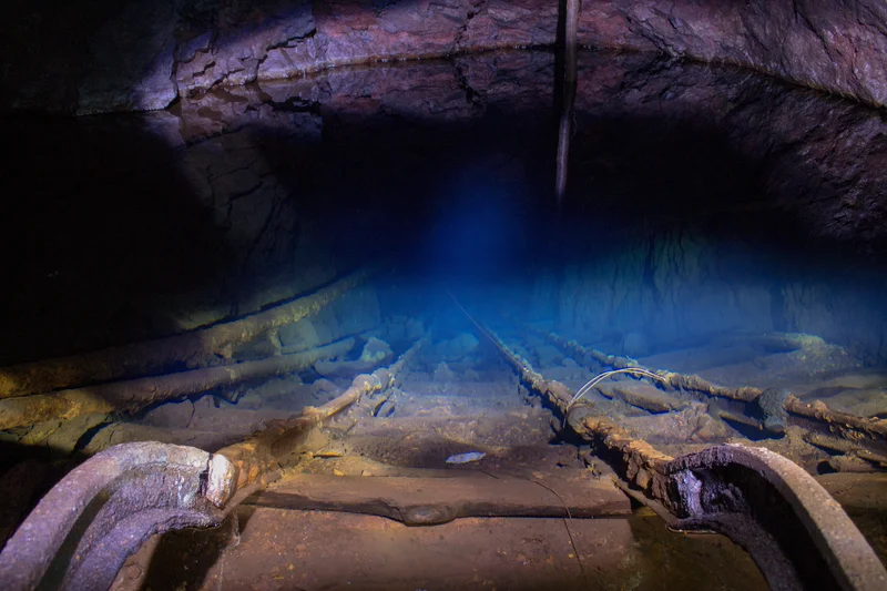 Hidden treasures into the earth