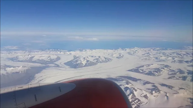 Movie of Svalbard glaciers in the summer of 2017