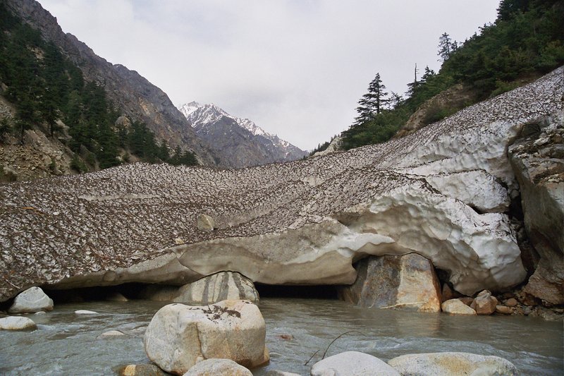Dead-ice over the stream in Gangotri