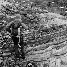 Skaergaard trough layers