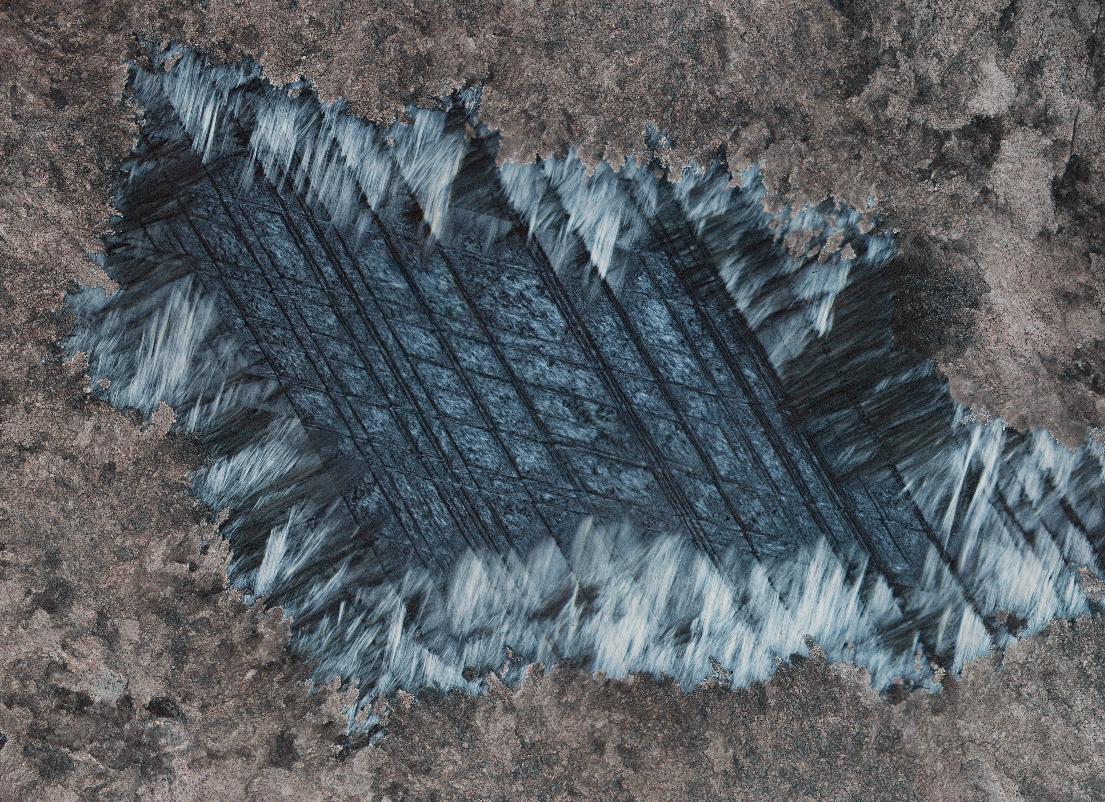 The Grid: A serpentine pseudomorph after carbonate