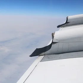 Waves in stratocumulus clouds over the southeast Atlantic