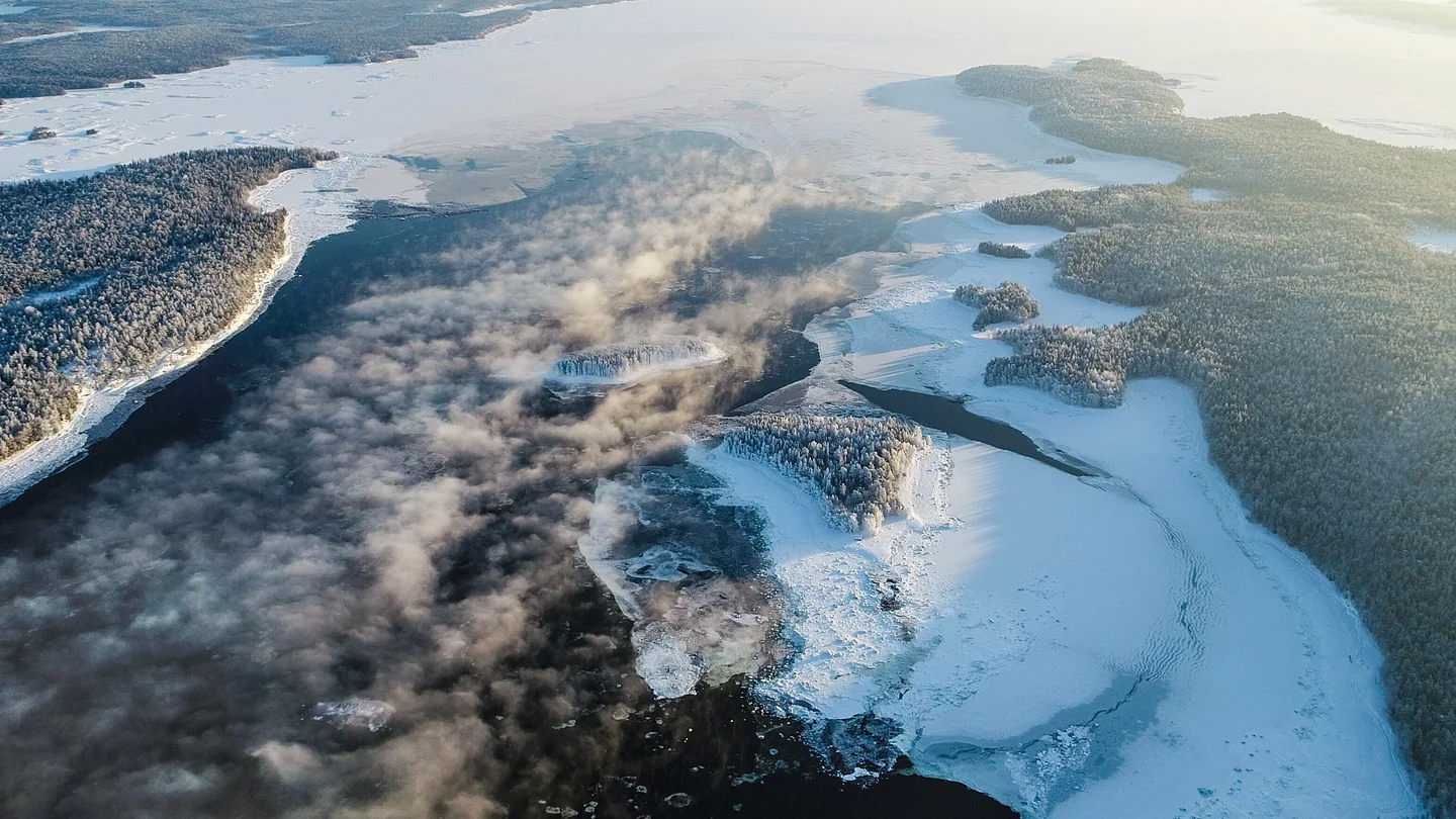 Convection over the Arctic polynya