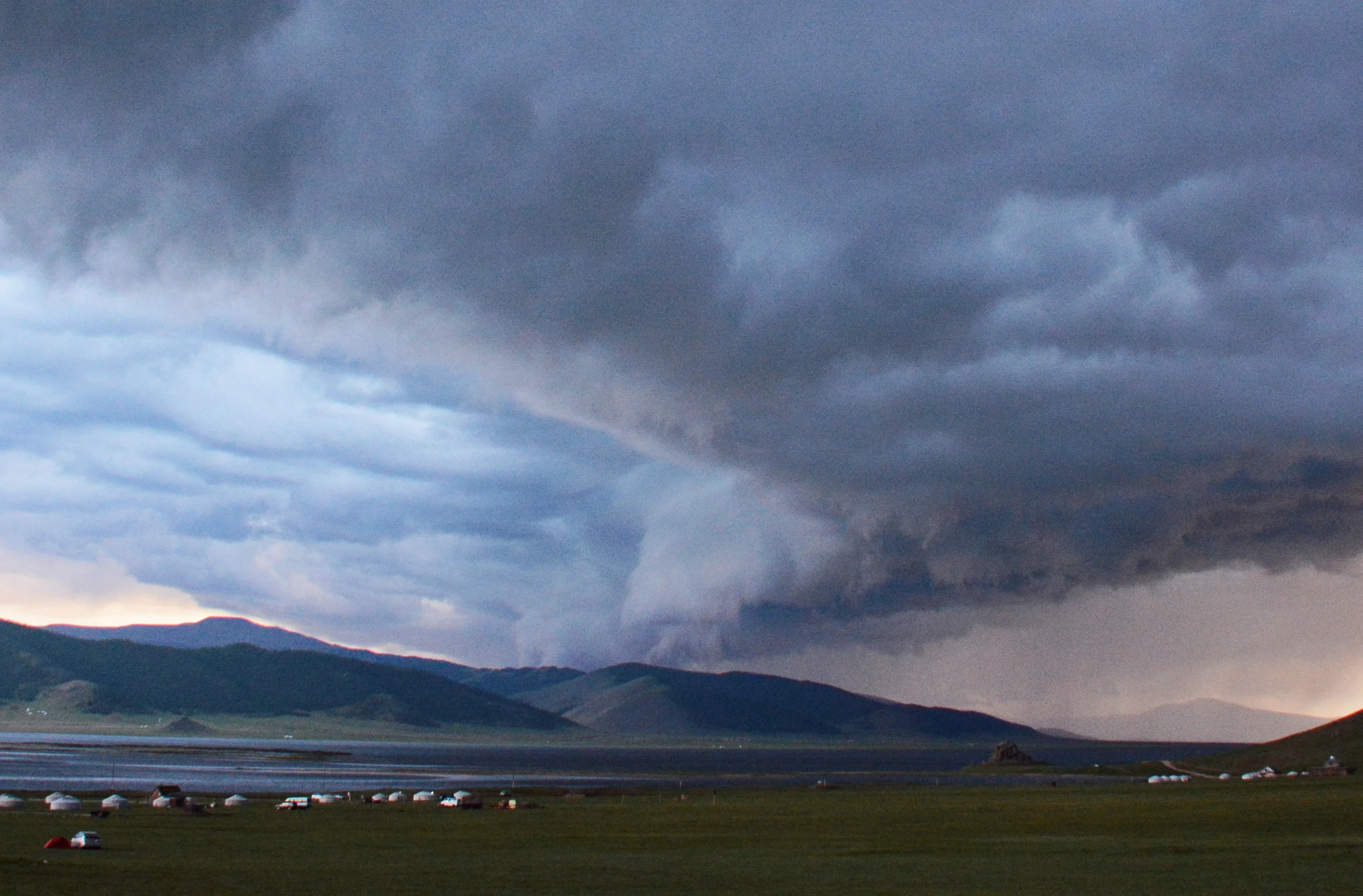 Cumulonimbus cloud hurtling through the sky 2