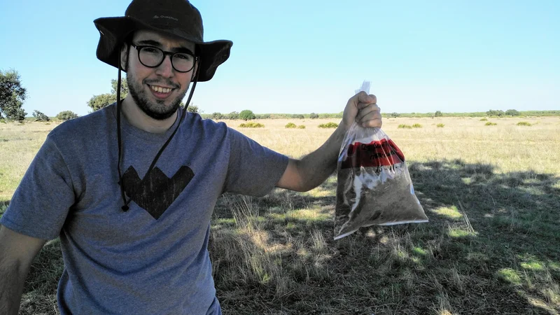 Soil scientists in action: Nica