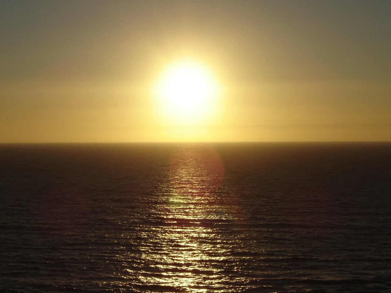 Sunset over the Atlantic Ocean in Sines (Portugal)