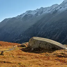 Roche mountonnée . .