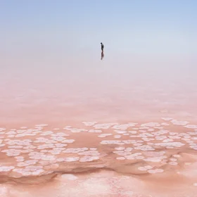 Looking for sky boundaries (Lake Urmia, Iran)