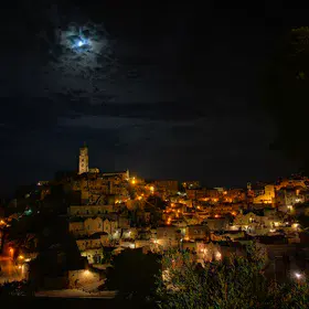 The night on the rocks