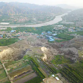 Dangchuan loess landslides in Heifangtai Loess Tableland