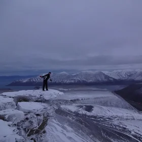 Hike to Nordenskiöldtoppen,  1053m high peak near Longyearbyen, Svalbard