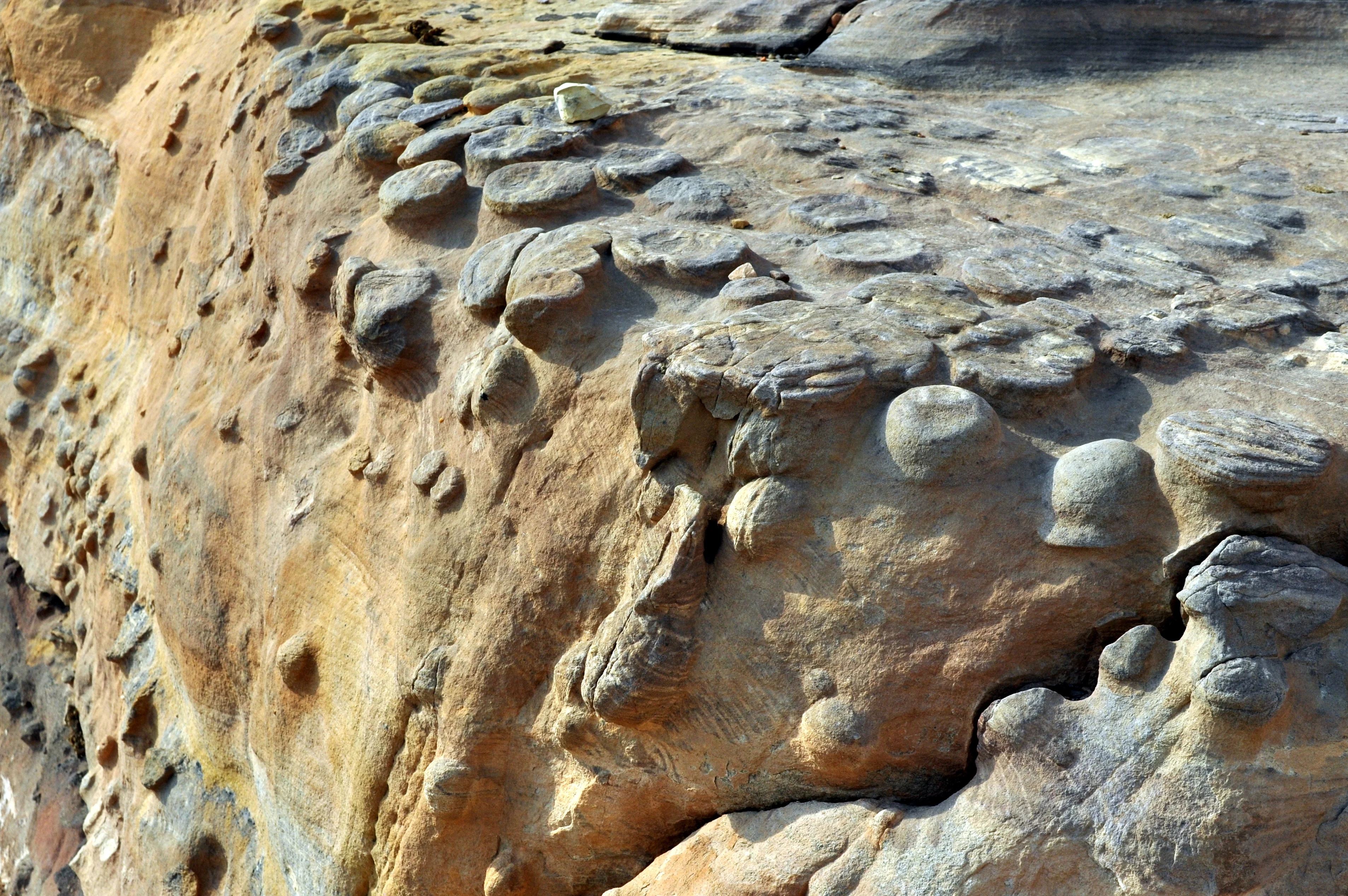 Localised rock-crust (Petra, Jordan)