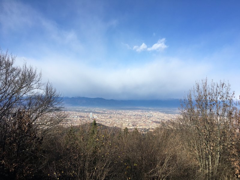 Foehn wall over Torino city seen from the Colle della Maddalena.