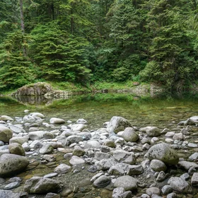 Even calm waters form round boulders.