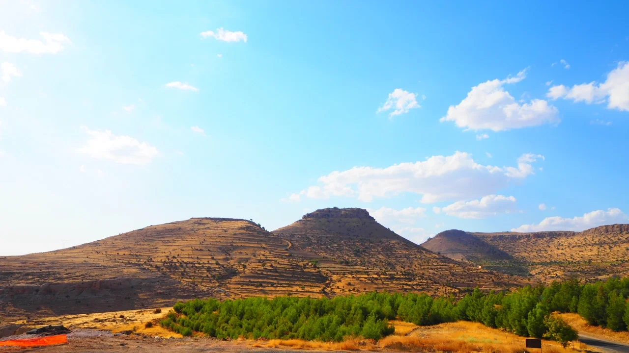 Authentic Mardin  Mountains